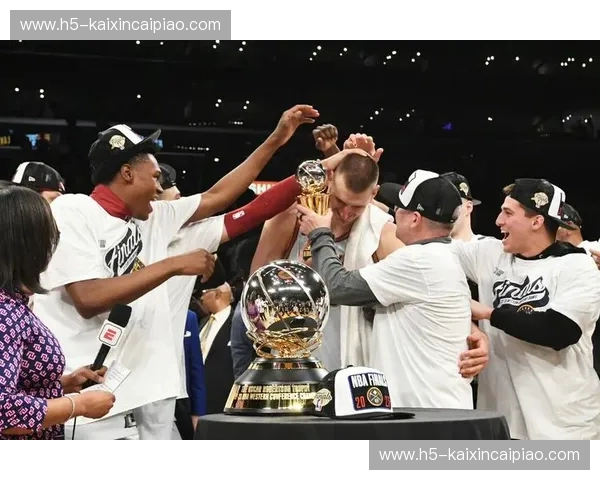 绝地反击还是王朝洗牌？西决G2：在丹佛的高原上，听见时代的碎裂声