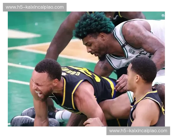 2016火箭vs勇士：当“暴力美学”遇上“水花兄弟”，一场火星撞地球的史诗对决